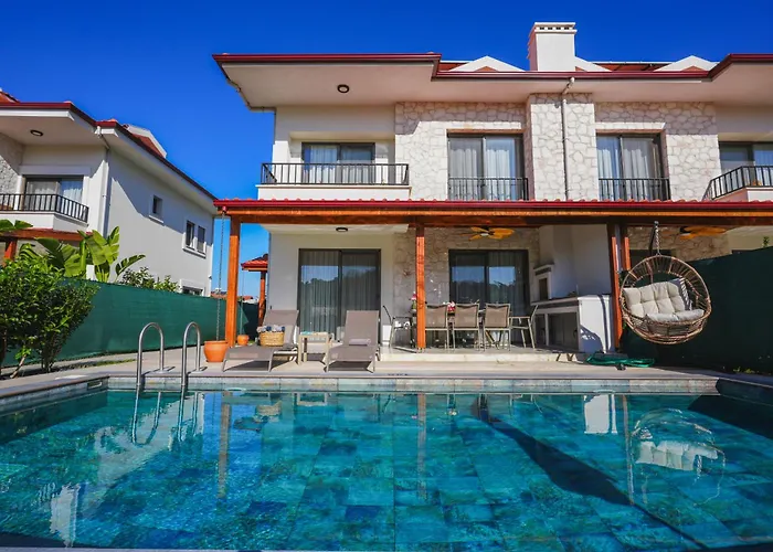 Karya Вилла Дальян